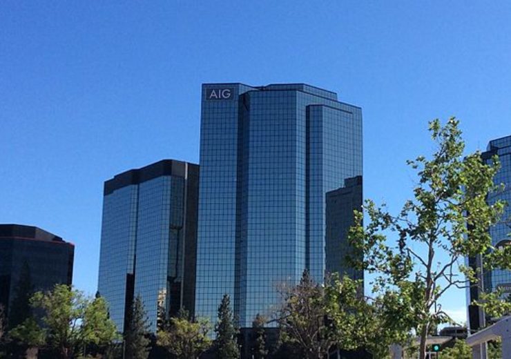 800px-Los_Angeles_Valley,_Warner_Center,_AIG_Towers